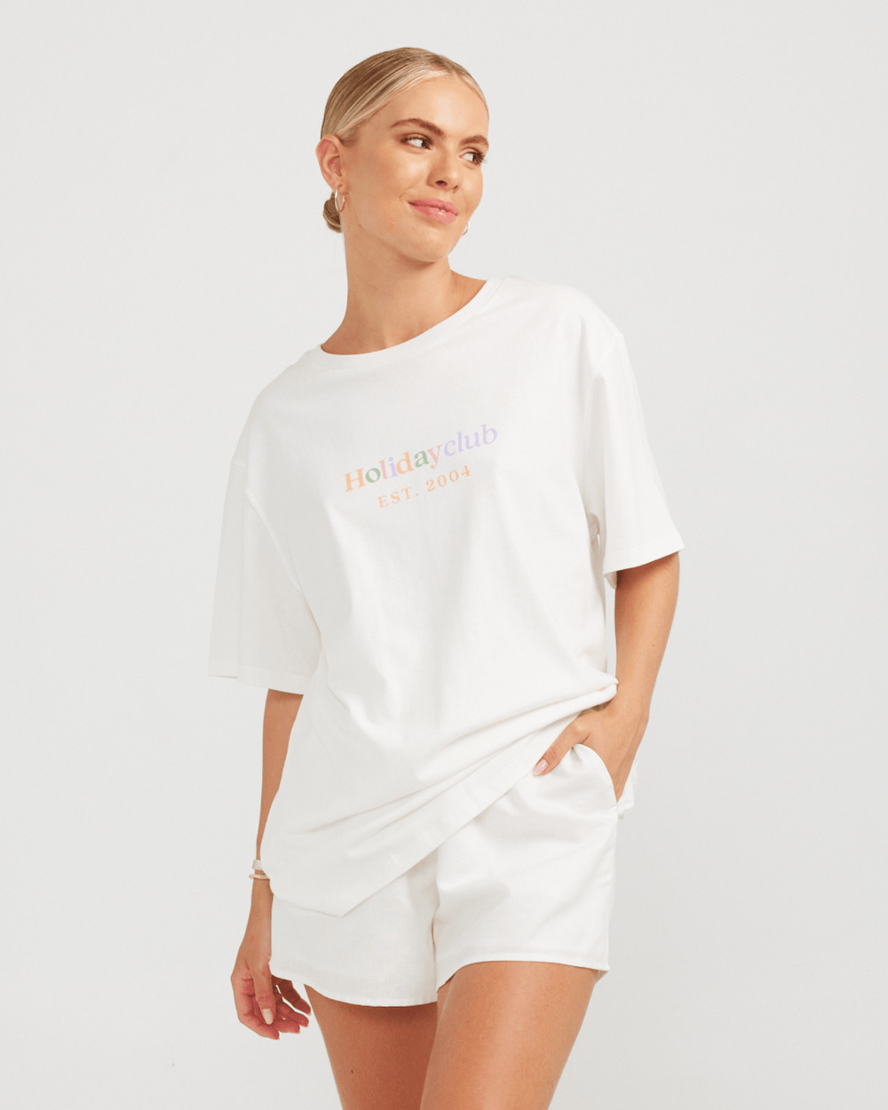 Holiday Club Boyfriend Tee